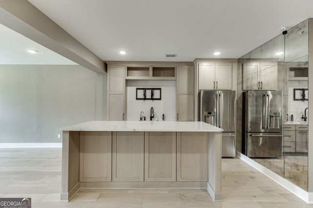 7032 Cottage Grove Drive, Flowery Branch, GA 30542