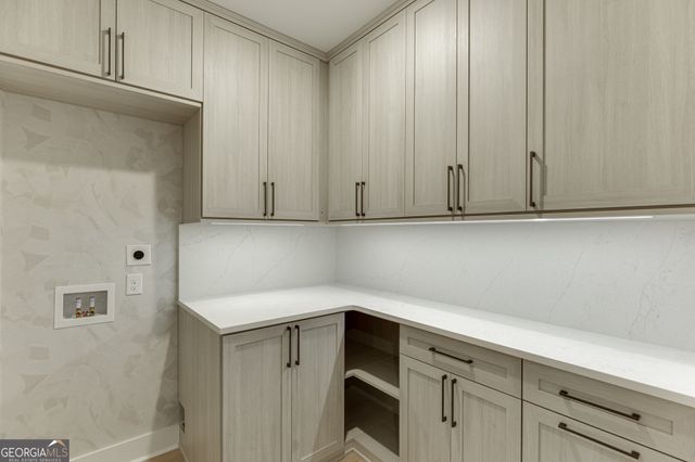 7032 Cottage Grove Drive, Flowery Branch, GA 30542