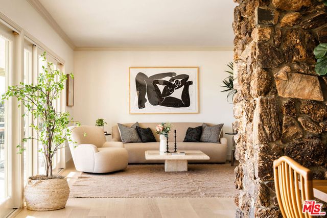 2271 Hill Drive, Los Angeles, CA 90041