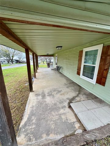 508 Sherry Street, Quinlan, TX 75474