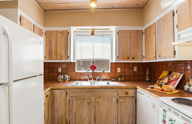 625 Don Felix Street A, Santa Fe, NM 87501