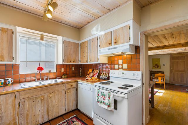 625 Don Felix Street A, Santa Fe, NM 87501