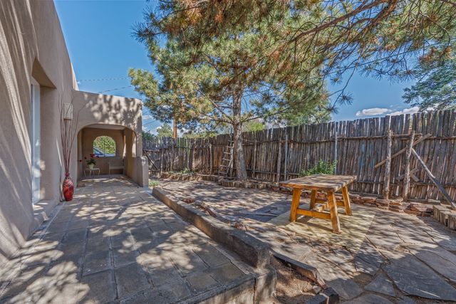 625 Don Felix Street A, Santa Fe, NM 87501