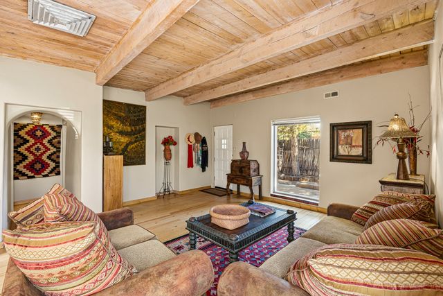 625 Don Felix Street A, Santa Fe, NM 87501