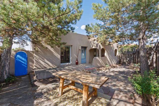 625 Don Felix Street A, Santa Fe, NM 87501