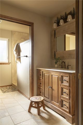 183 Chipmunk, Lake Arrowhead, CA 92352