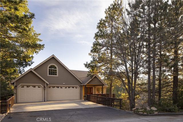 183 Chipmunk, Lake Arrowhead, CA 92352