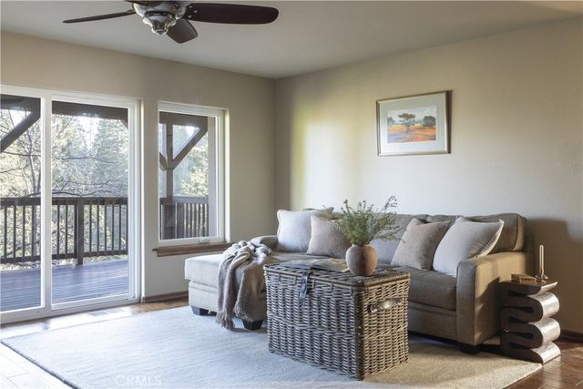 183 Chipmunk, Lake Arrowhead, CA 92352