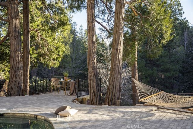 183 Chipmunk, Lake Arrowhead, CA 92352