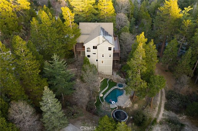 183 Chipmunk, Lake Arrowhead, CA 92352