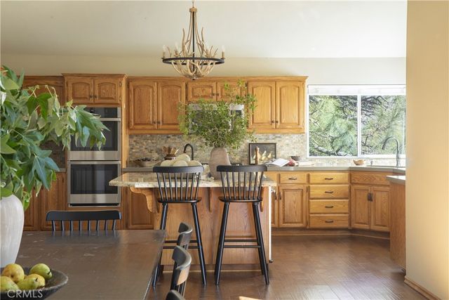 183 Chipmunk, Lake Arrowhead, CA 92352