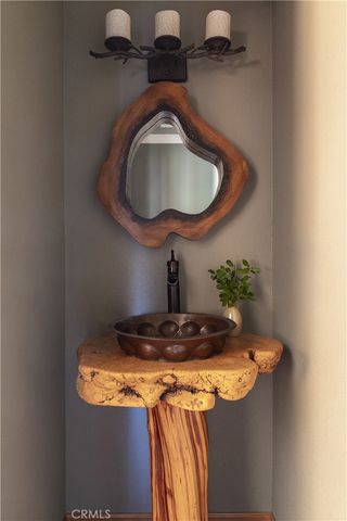 183 Chipmunk, Lake Arrowhead, CA 92352