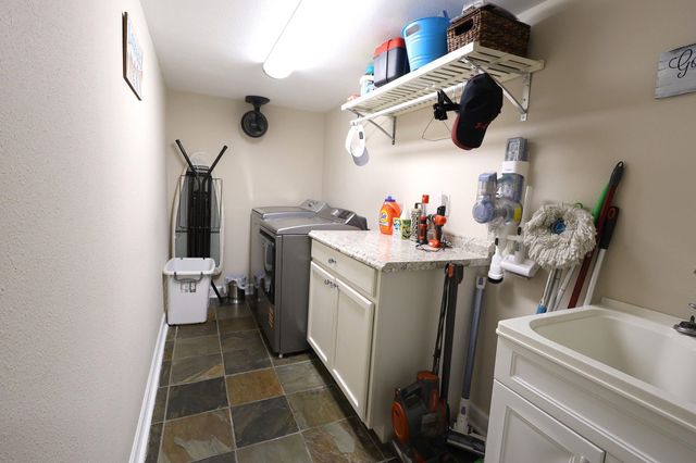 4009 Country Dr, Bourg, LA 70343