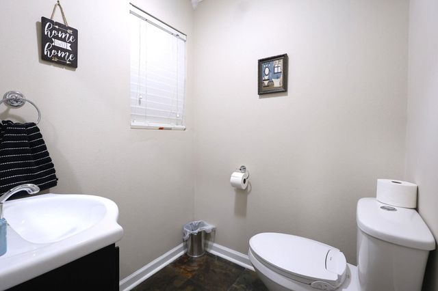 4009 Country Dr, Bourg, LA 70343