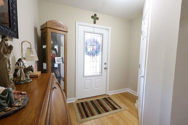 4009 Country Dr, Bourg, LA 70343