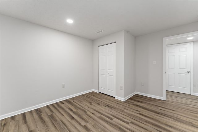 5103 Spruce Rd, Pine Twp, PA 15044