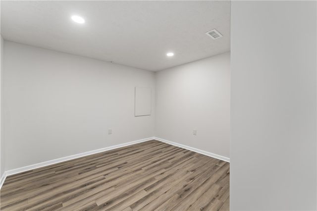 5103 Spruce Rd, Pine Twp, PA 15044