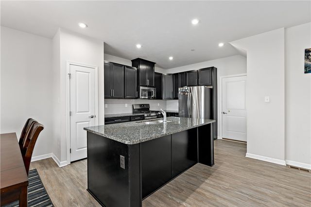 5103 Spruce Rd, Pine Twp, PA 15044