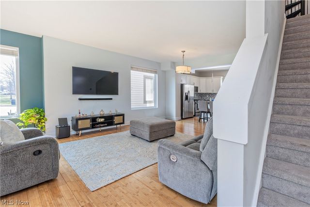 1419 Slate Court, Cleveland, OH 44118