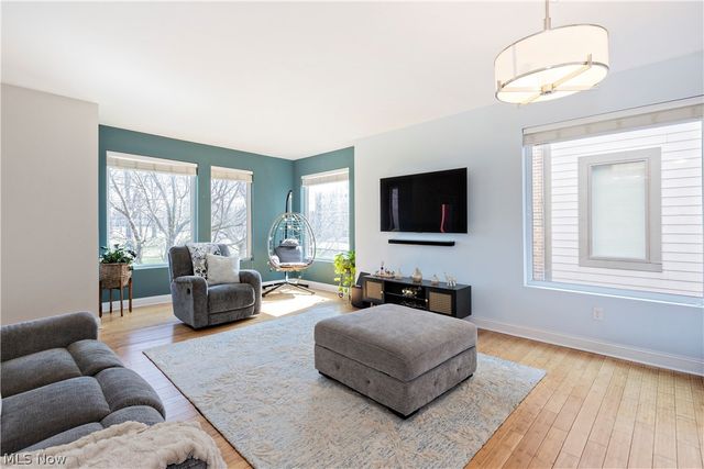 1419 Slate Court, Cleveland, OH 44118