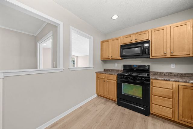 552 River Lane, Loves Park, IL 61111