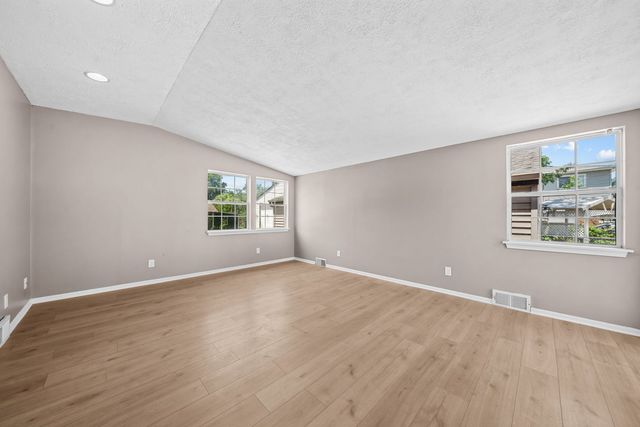 552 River Lane, Loves Park, IL 61111