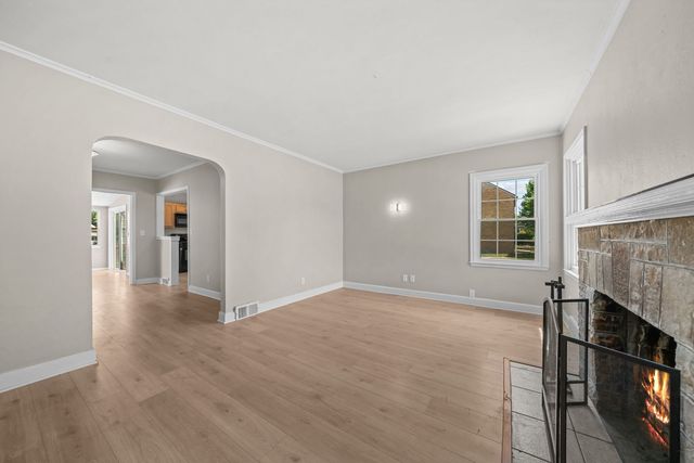 552 River Lane, Loves Park, IL 61111