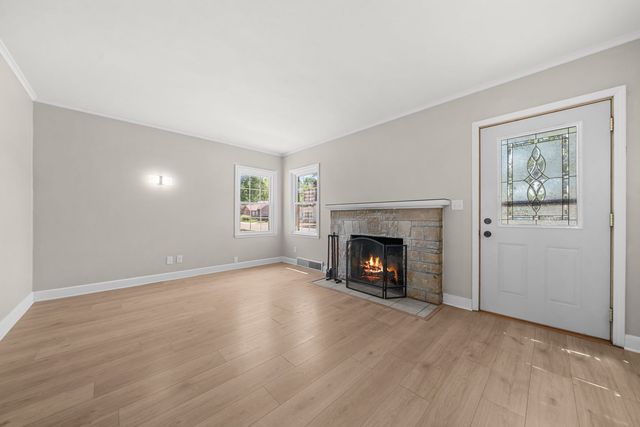 552 River Lane, Loves Park, IL 61111