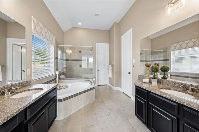 2705 Park Crossing, Pearland, TX 77581