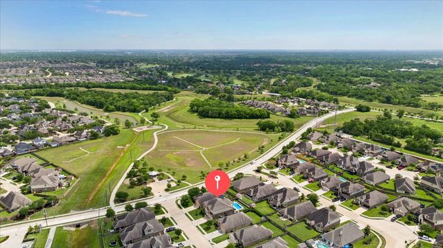 2705 Park Crossing, Pearland, TX 77581