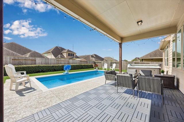 2705 Park Crossing, Pearland, TX 77581