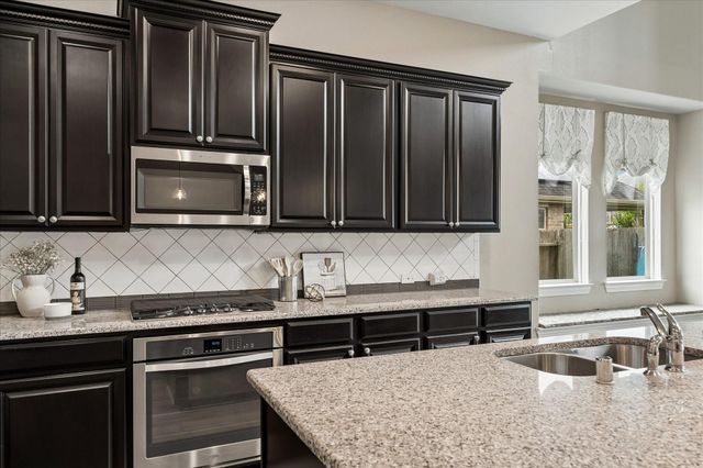 2705 Park Crossing, Pearland, TX 77581