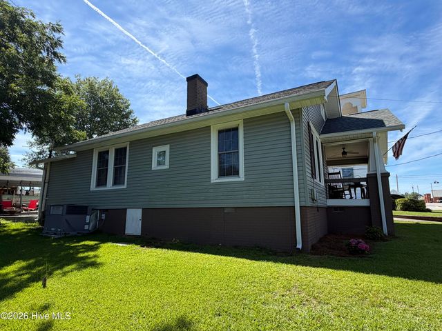 212 N Peachtree Street, Lincolnton, GA 30817