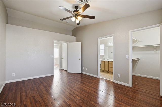 808 Majestic Rock Circle, Las Vegas, NV 89128