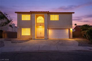 808 Majestic Rock Circle, Las Vegas, NV 89128