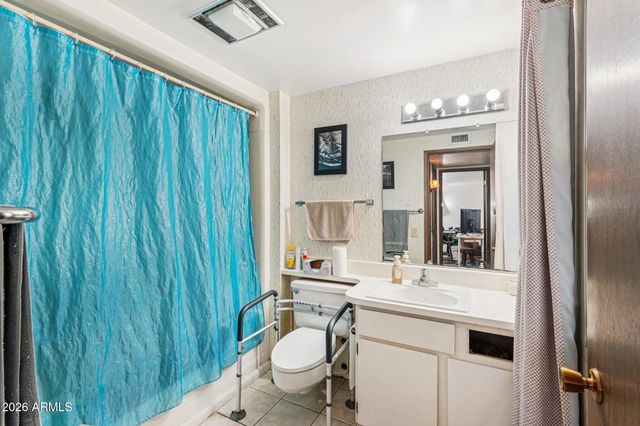 10529 W WHEATRIDGE Drive, Sun City, AZ 85373