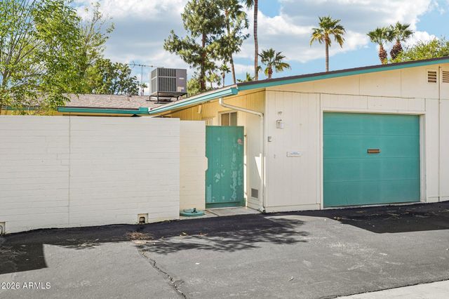 10529 W WHEATRIDGE Drive, Sun City, AZ 85373