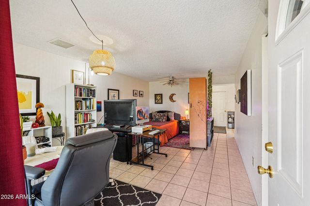 10529 W WHEATRIDGE Drive, Sun City, AZ 85373