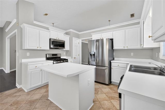 4957 Overlook View Court NW, Duluth, GA 30096