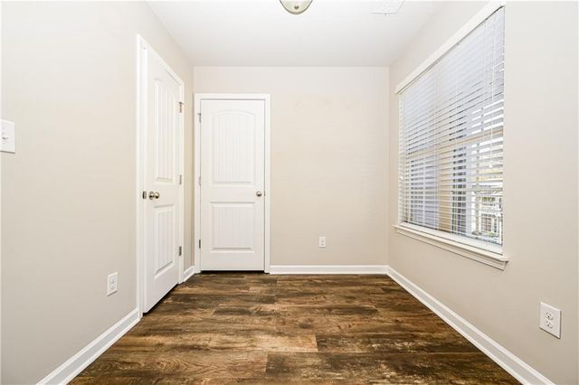 2347 Castle Keep Way, Atlanta, GA 30316