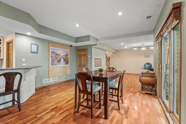 15920 37th Avenue N, Plymouth, MN 55446