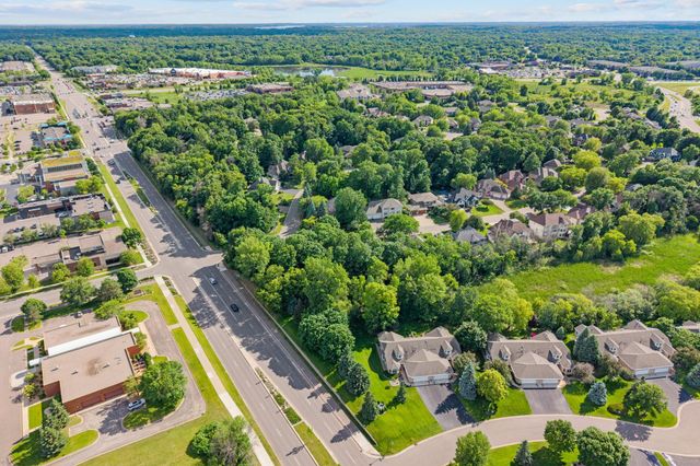 15920 37th Avenue N, Plymouth, MN 55446