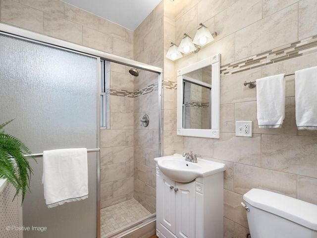 1464 W Argyle Street 3N, Chicago, IL 60640