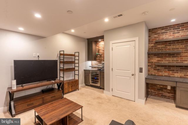 236 DELMAR ST, Philadelphia, PA 19128