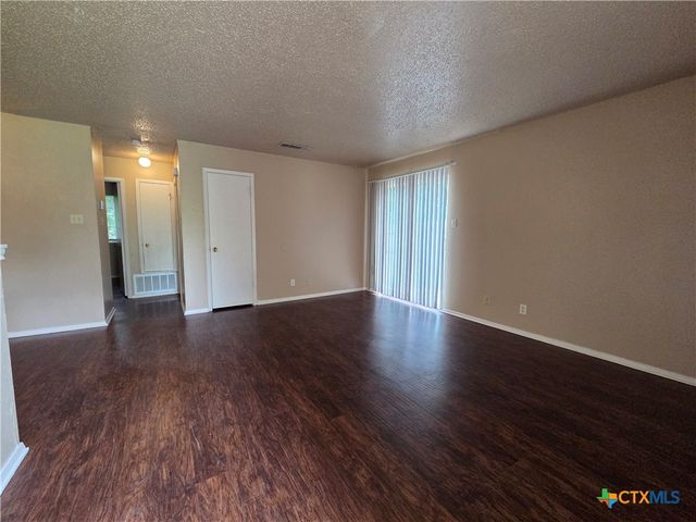 2024 S 15th Street, Temple, TX 76504