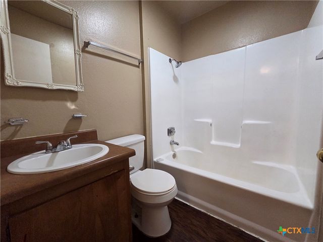2024 S 15th Street, Temple, TX 76504