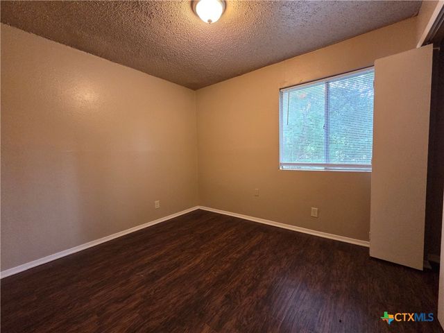 2024 S 15th Street, Temple, TX 76504