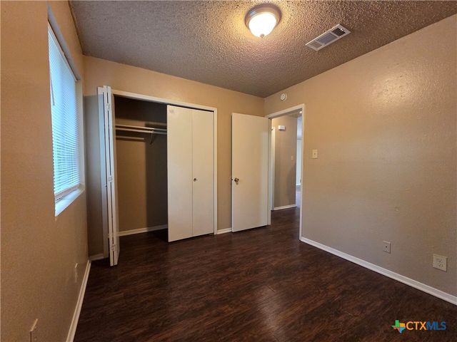 2024 S 15th Street, Temple, TX 76504