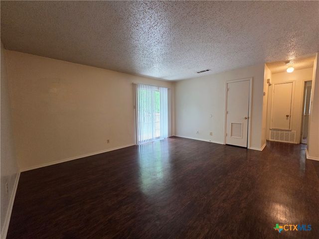 2024 S 15th Street, Temple, TX 76504