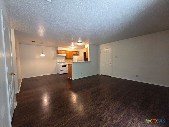 2024 S 15th Street, Temple, TX 76504